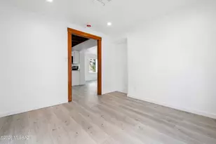 328 W 38th St, Tucson, AZ 85713 - Photo 18