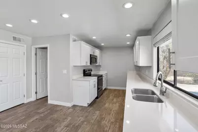 8931 E 7th Street, Tucson, AZ 85710 - Photo 6