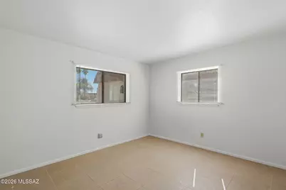 6355 N Barcelona Lane #401, Tucson, AZ 85704 - Photo 20