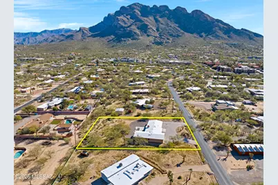 210 W Meadowbrook Drive, Oro Valley, AZ 85704 - Photo 38