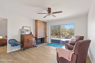 210 W Meadowbrook Drive, Oro Valley, AZ 85704 - Photo 12