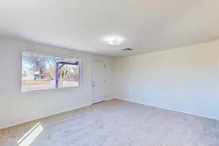 908 E Graybill Dr, Tucson, AZ 85719 - Photo 4