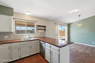 2943 W Nutmeg Dr, Tucson, AZ 85741 - Photo 12