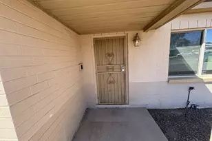 2002 S Kelvin Stravenue, Tucson, AZ 85713 - Photo 2