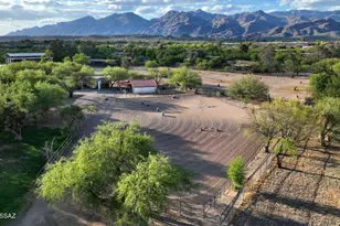 8741 E Woodland Rd, Tucson, AZ 85749 - Photo 4