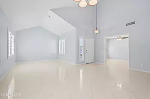 9422 N Weather Hill Dr, Tucson, AZ 85743 - Photo 6