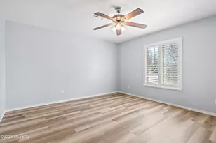 9422 N Weather Hill Dr, Tucson, AZ 85743 - Photo 32