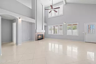 9422 N Weather Hill Dr, Tucson, AZ 85743 - Photo 14