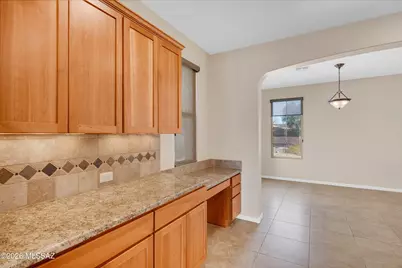 1877 N Bayshore Drive, Green Valley, AZ 85614 - Photo 16