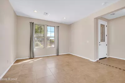 1877 N Bayshore Drive, Green Valley, AZ 85614 - Photo 4