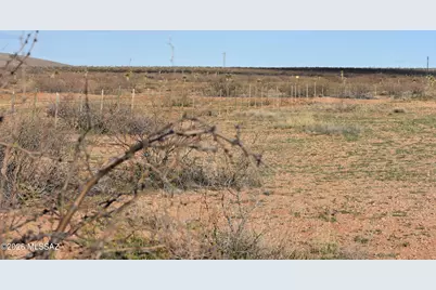 E Howling Wolf Road, Willcox, AZ 85643 - Photo 40