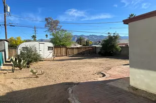 1107 E Alta Vista St, Tucson, AZ 85719 - Photo 12