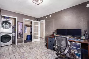 1988 S Longfellow Pl, Tucson, AZ 85711 - Photo 18