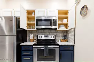 2026 E River Rd, Tucson, AZ 85718 - Photo 10