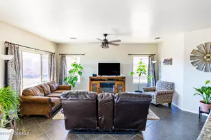 1003 S Throne Room St, Benson, AZ 85602 - Photo 6