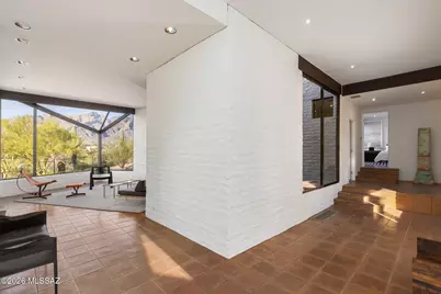 2801 E Camino Norberto, Tucson, AZ 85718 - Photo 10