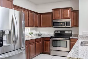 8758 N White Spruce Dr, Tucson, AZ 85743 - Photo 6