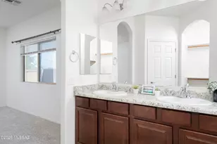 8758 N White Spruce Dr, Tucson, AZ 85743 - Photo 12