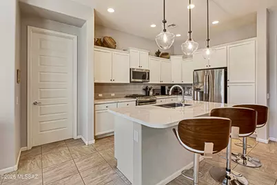 61309 E Happy Jack Trail, Oracle, AZ 85623 - Photo 10
