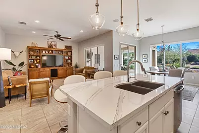 61309 E Happy Jack Trail, Oracle, AZ 85623 - Photo 14