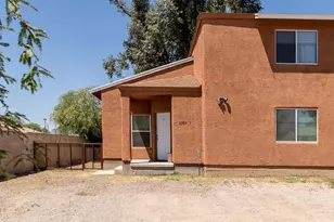 3307 N Tyndall Ave, Tucson, AZ 85719 - Photo 1