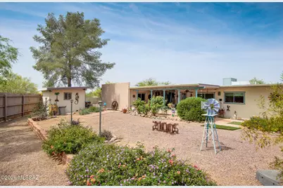 1237 W Camino Desierto, Tucson, AZ 85704 - Photo 46