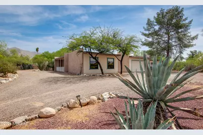 1237 W Camino Desierto, Tucson, AZ 85704 - Photo 6