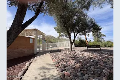 2709 W Sheryl Place, Tucson, AZ 85713 - Photo 4