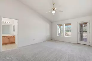 925 N Abrego Dr, Green Valley, AZ 85614 - Photo 14