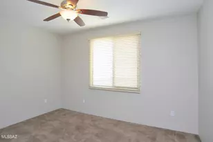 381 E Calderwood Rd, Tucson, AZ 85704 - Photo 34