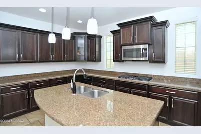 12111 N Golden Mirror Drive, Marana, AZ 85658 - Photo 20