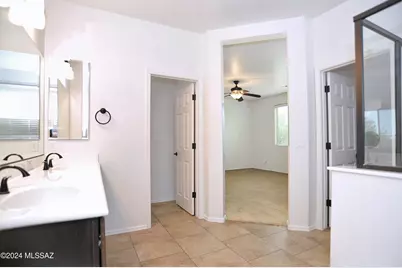 12111 N Golden Mirror Drive, Marana, AZ 85658 - Photo 34