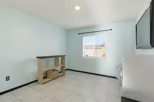 7528 W Portugal Pl, Tucson, AZ 85757 - Photo 18