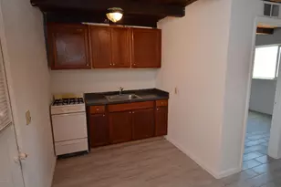 2605 E Fort Lowell Rd, Tucson, AZ 85716 - Photo 2