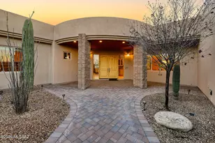 4900 N Melpomene Way, Tucson, AZ 85749 - Photo 4