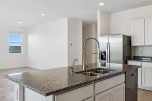 9753 N Heavenly Bamboo Dr, Marana, AZ 85653 - Photo 6