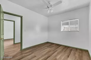 1721 E Blacklidge Dr, Tucson, AZ 85719 - Photo 12
