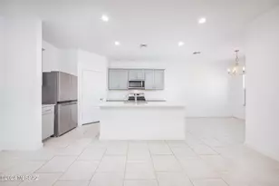 12490 W Gini Ln, Marana, AZ 85653 - Photo 6