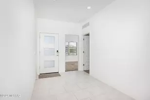 12490 W Gini Ln, Marana, AZ 85653 - Photo 20