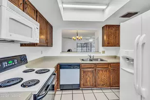 7860 E Baker St, Tucson, AZ 85710 - Photo 12