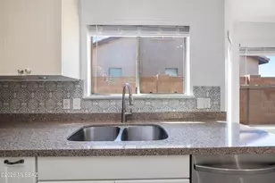 2831 Sierra Bermeja Dr, Sierra Vista, AZ 85650 - Photo 8
