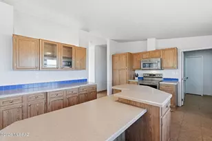17911 W Husker Ln, Marana, AZ 85653 - Photo 24