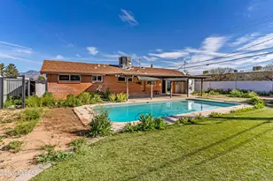 7464 E Beverly Dr, Tucson, AZ 85710 - Photo 40