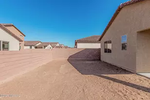 9253 N Agave Gold Rd, Tucson, AZ 85742 - Photo 30