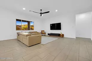6954 W Foothills Acacia Pl, Marana, AZ 85658 - Photo 8