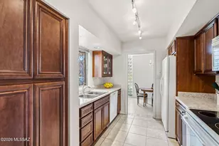 3940 E Timrod St, Tucson, AZ 85711 - Photo 18