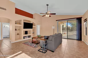 9774 E Holden Pl, Tucson, AZ 85748 - Photo 8