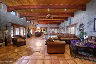 11725 E Spanish Ridge Pl, Tucson, AZ 85730 - Photo 4
