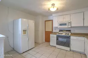 1981 E Fayette Vista, Tucson, AZ 85713 - Photo 6