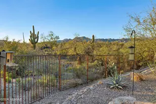 11931 N Mesquite Sunset Pl, Oro Valley, AZ 85742 - Photo 6